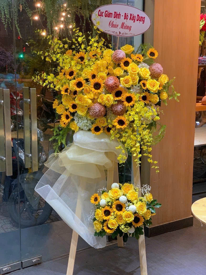  Kệ hoa khai trương 2 tầng – Sang trọng, nổi bật